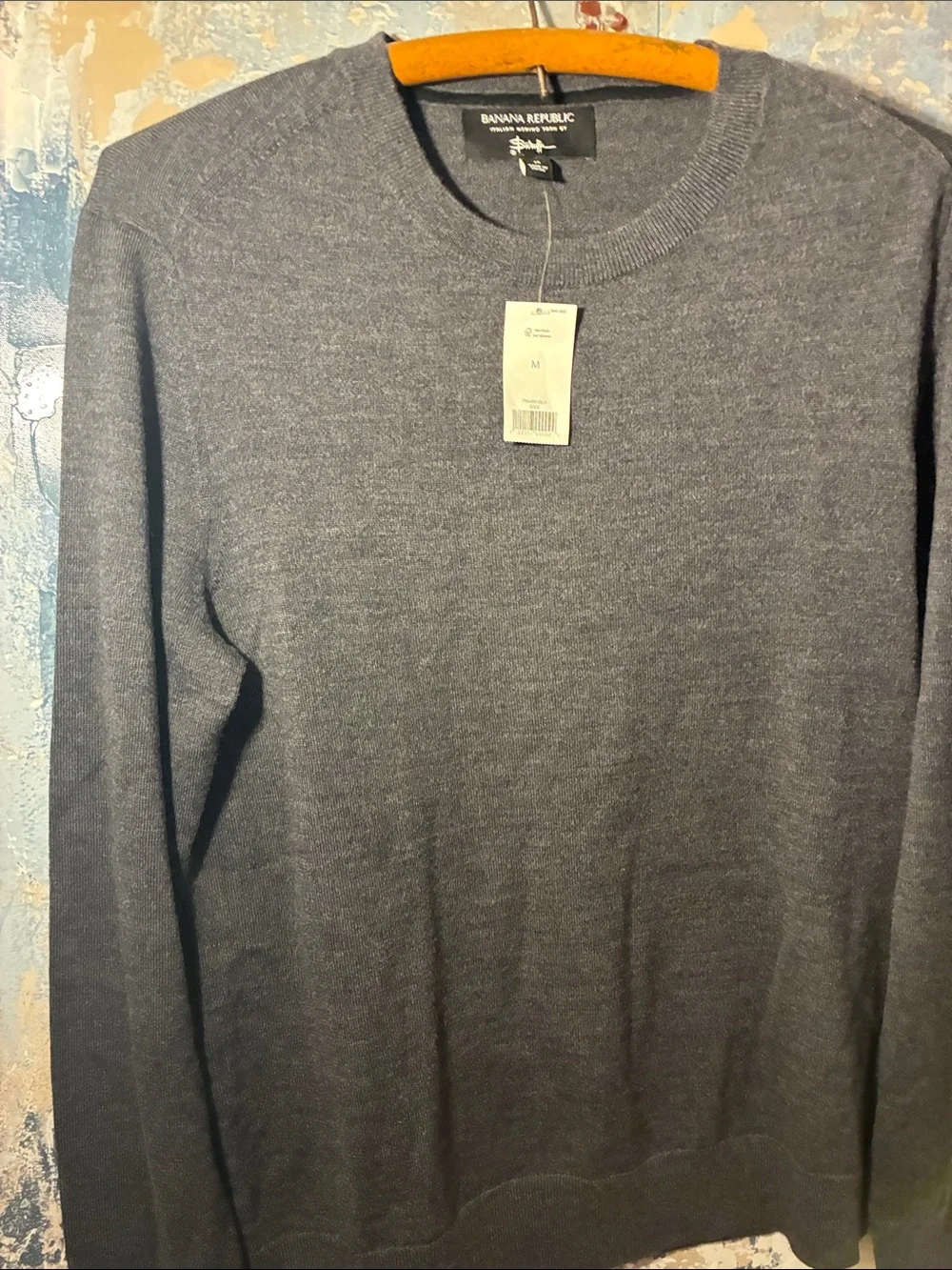 NWT Banana Republic Men's Sweater -Size M  Gray Italian Merino Wool by Bafuffo